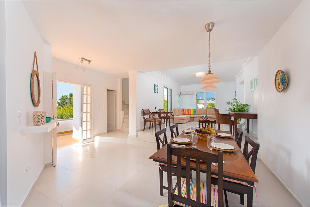 Villa Giovanni Faliraki Extérieur photo