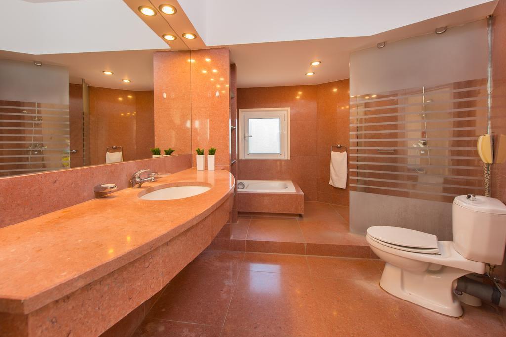 Villa Giovanni Faliraki Extérieur photo