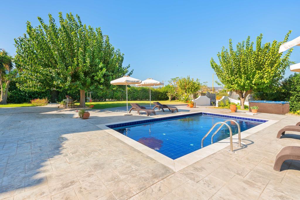 Villa Giovanni Faliraki Extérieur photo
